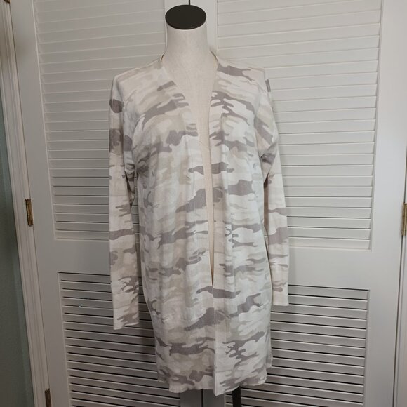 Sanctuary Cardigan Lenox Camo Duster Long Line Sweater Womens Small - Picture 10 of 14